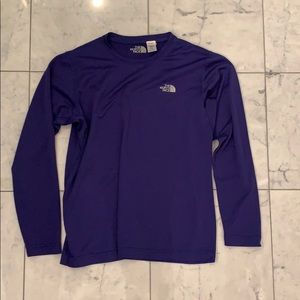 Women’s North Face crewneck